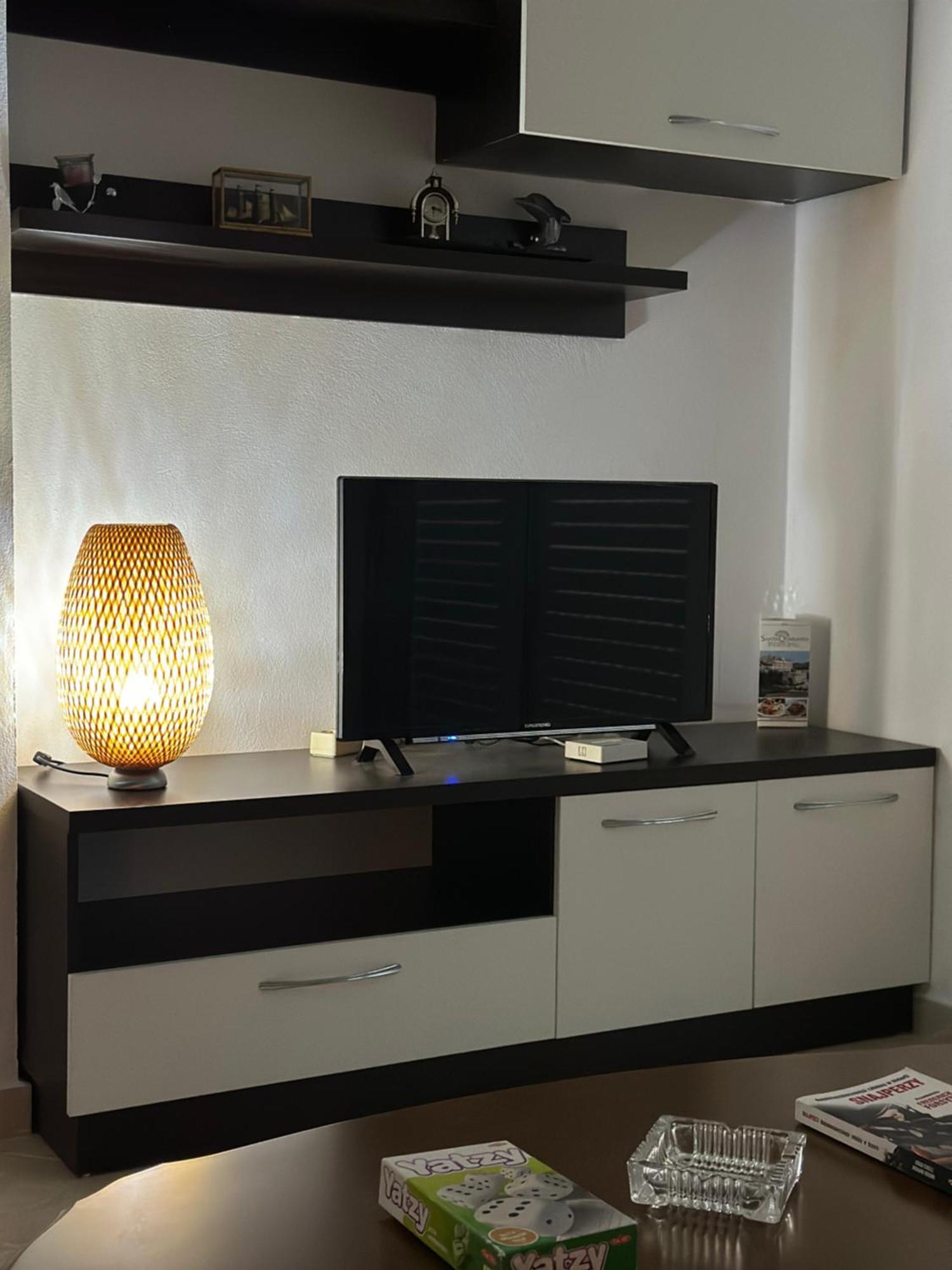 Sail Ocean View Apartments Sarande Ngoại thất bức ảnh